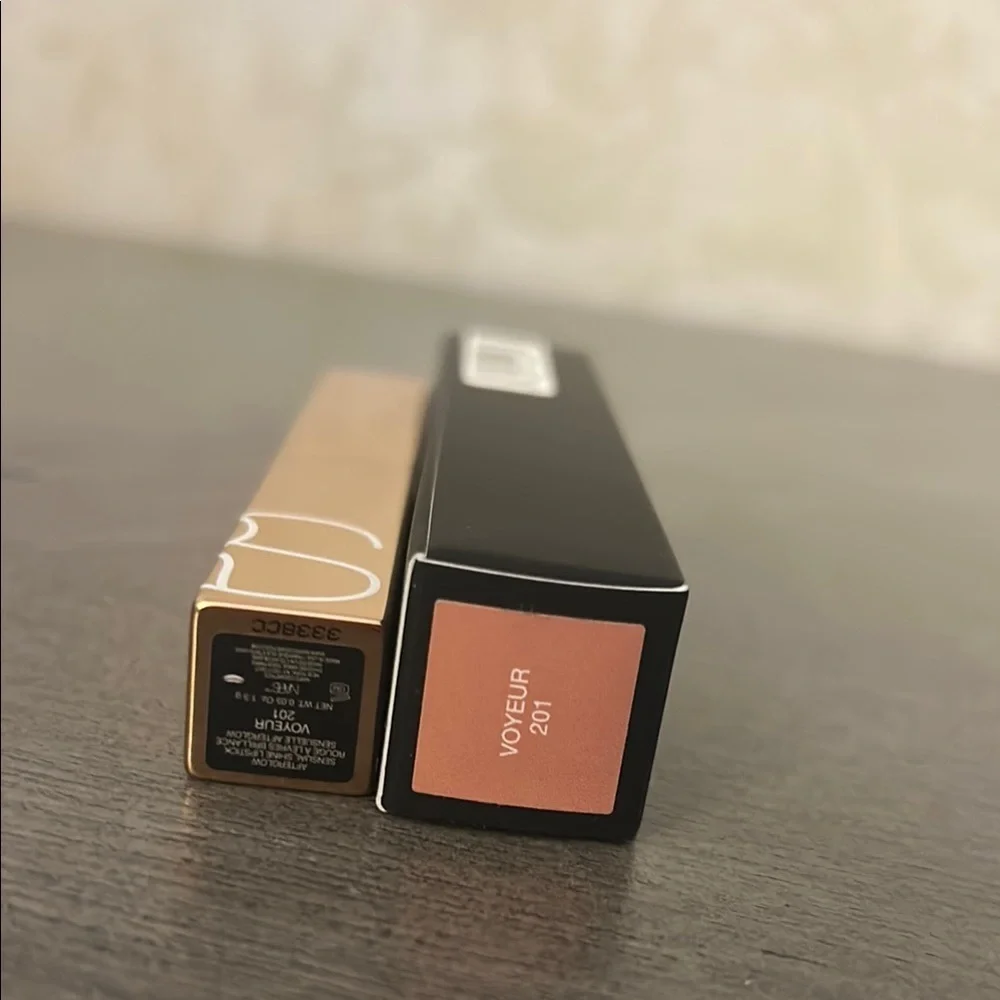 NARS Lipstick - Shade Voyeur 201
